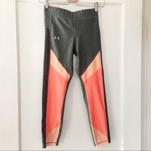 Under Armour Capri Workout Leggings, barely worn!